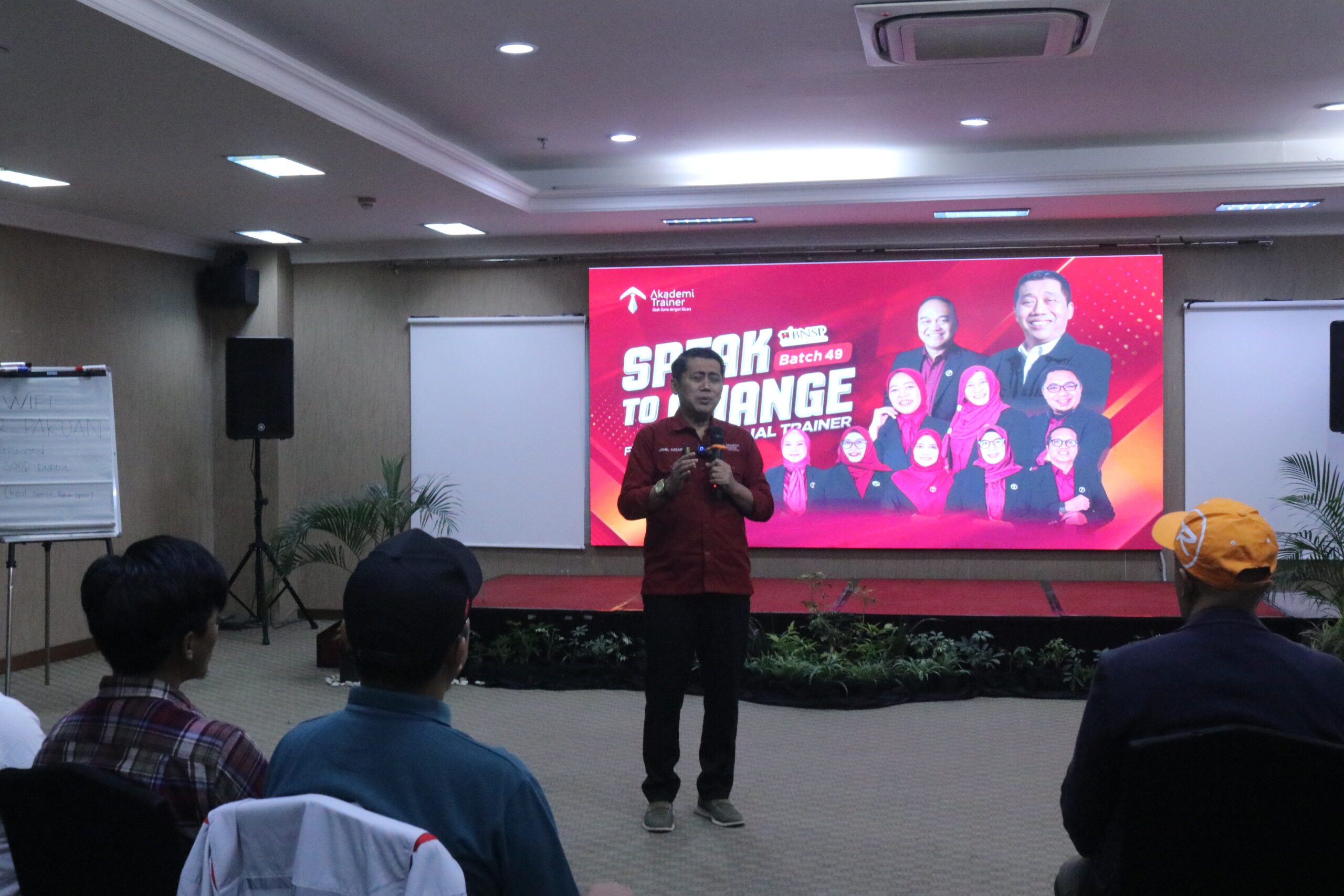 tips presentasi profesional dengan slide yang menarik